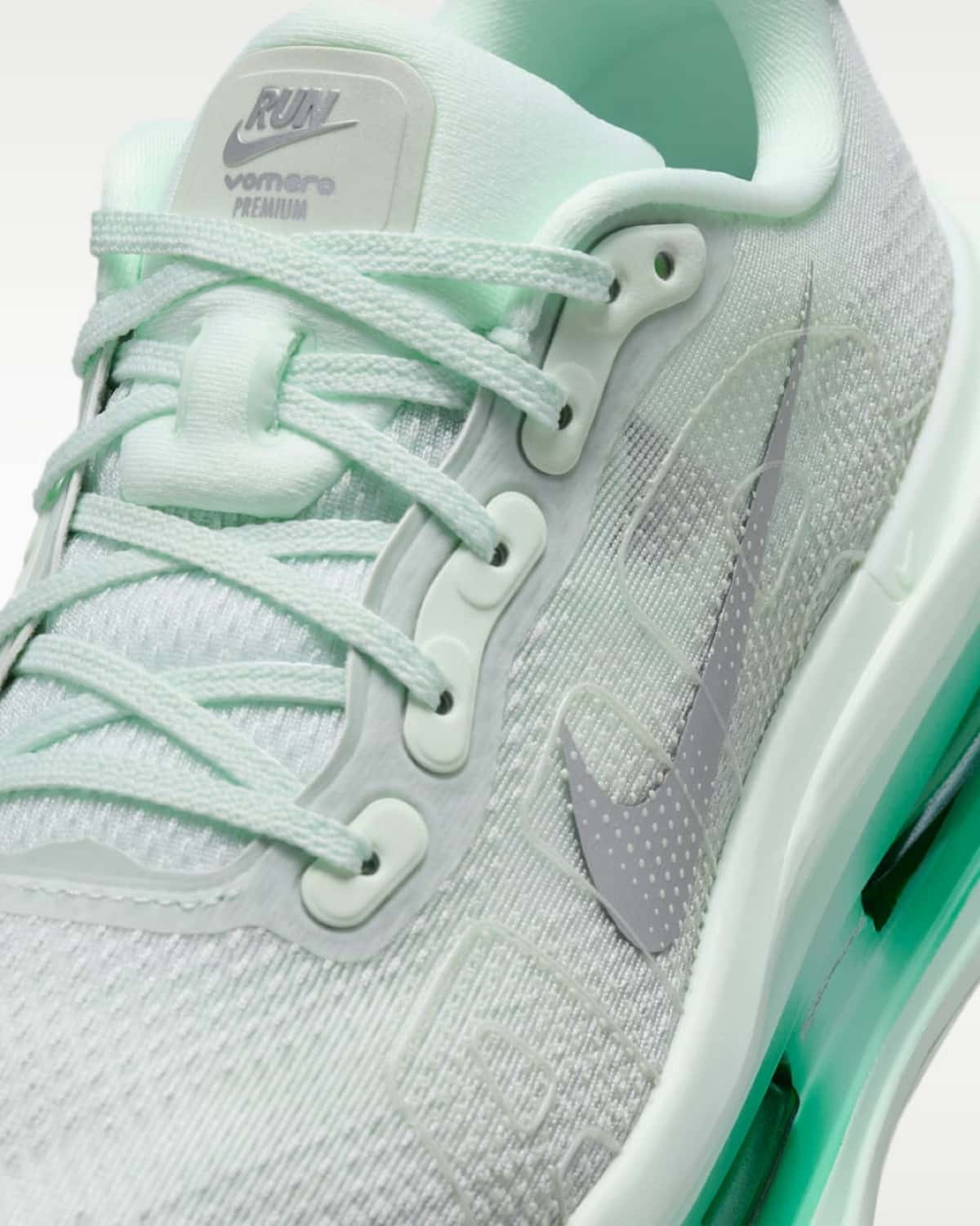 Nike Vomero Premium Barely Green HM5973-300 7