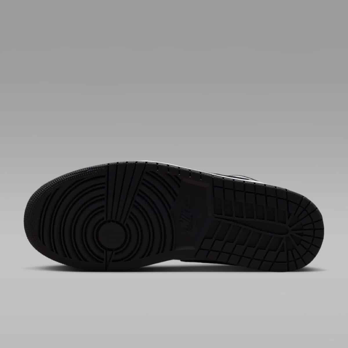 Air Jordan 1 Low Black Light Smoke Grey 553558-048 1