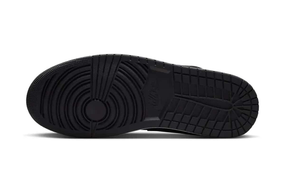 Air Jordan 1 Low Bloodline 553558-076 1
