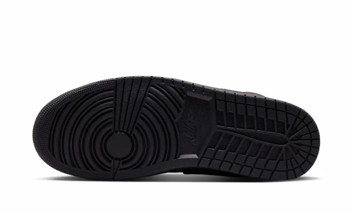 Air Jordan 1 Mid Black Elephant Print IX3527-010 1