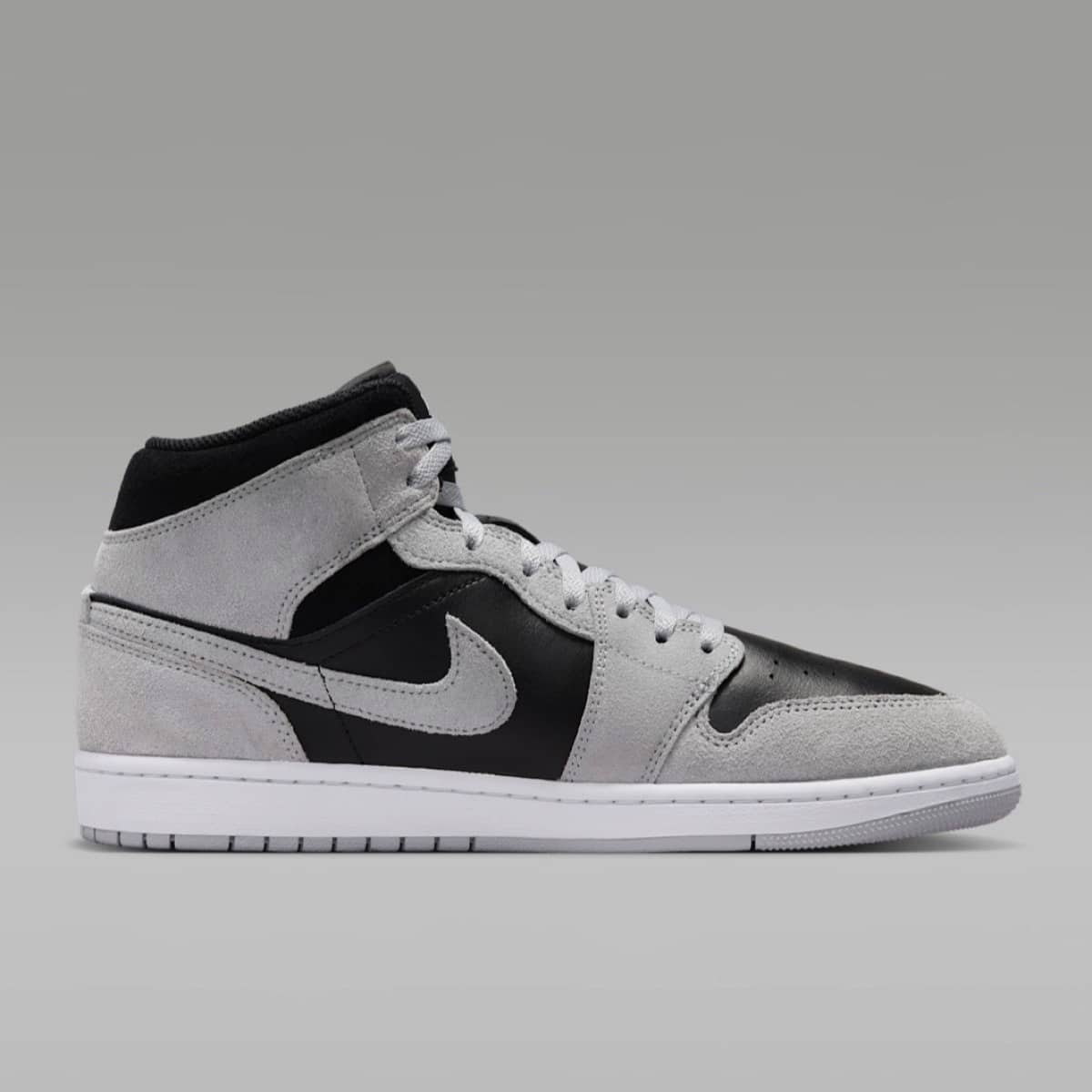Air Jordan 1 Mid Light Smoke Grey Black DQ8426-008 3