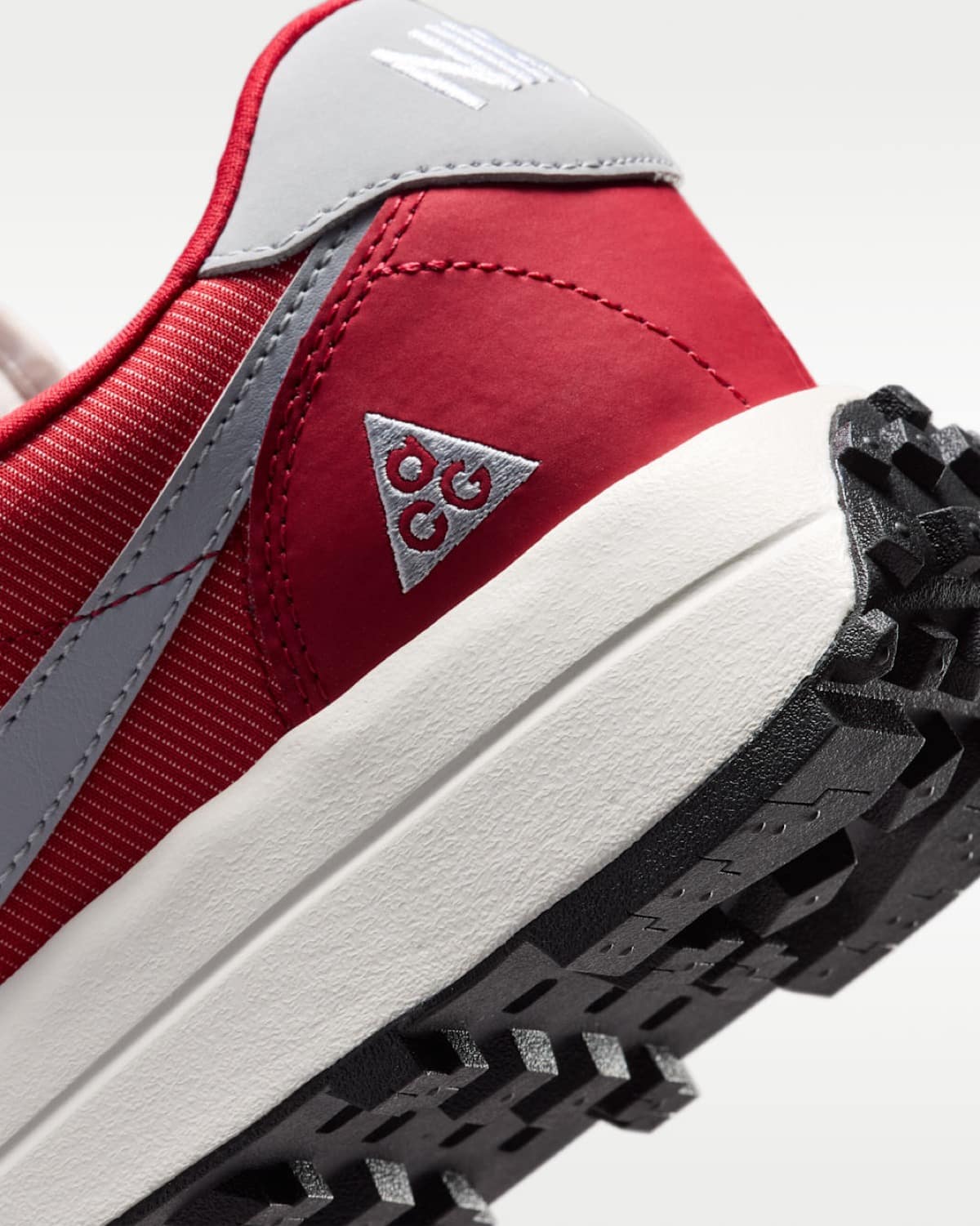 Nike ACG LDV Varsity Red IF2857-600 8