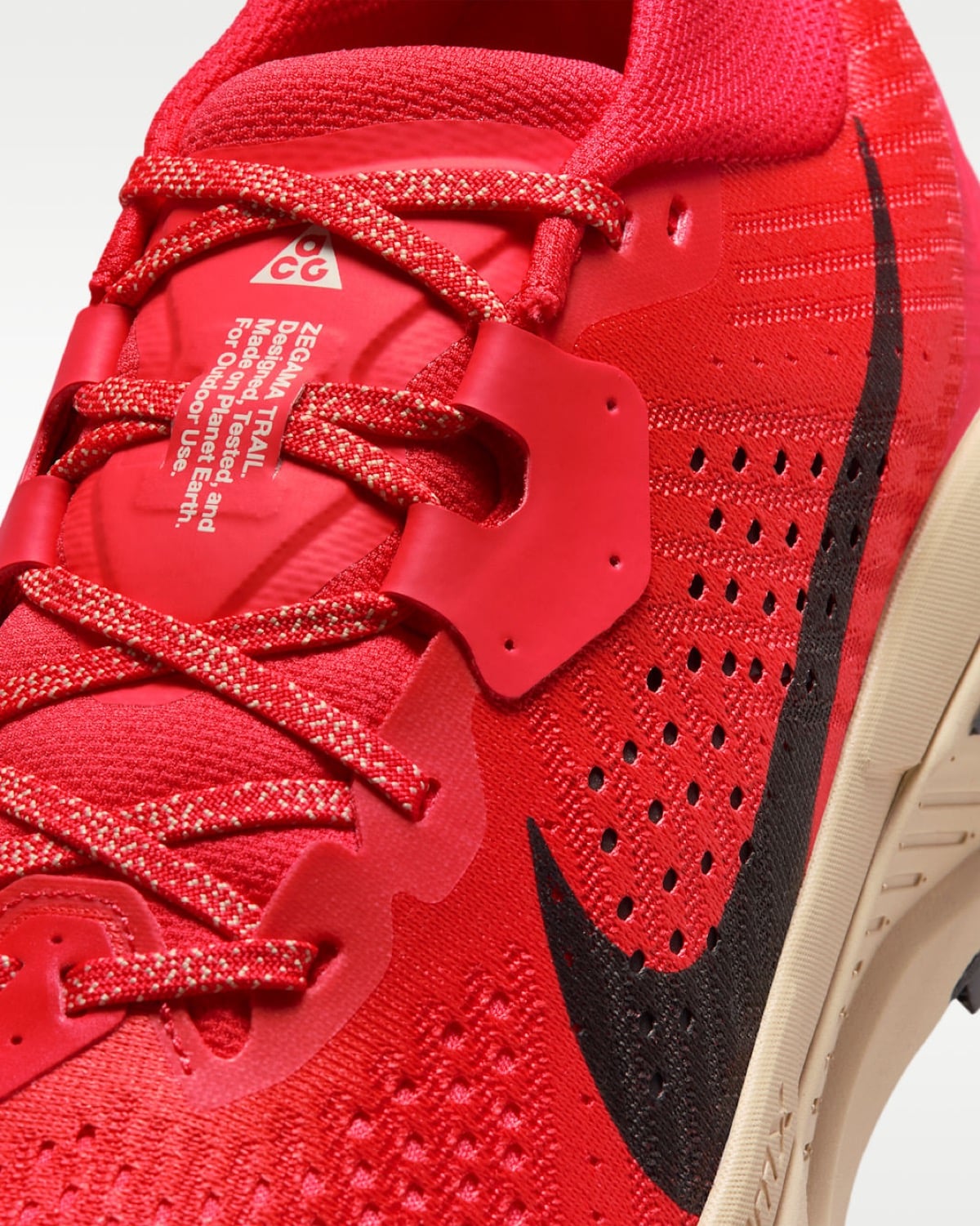 Nike ACG Zegama Trail Light Crimson HV8113-600 7