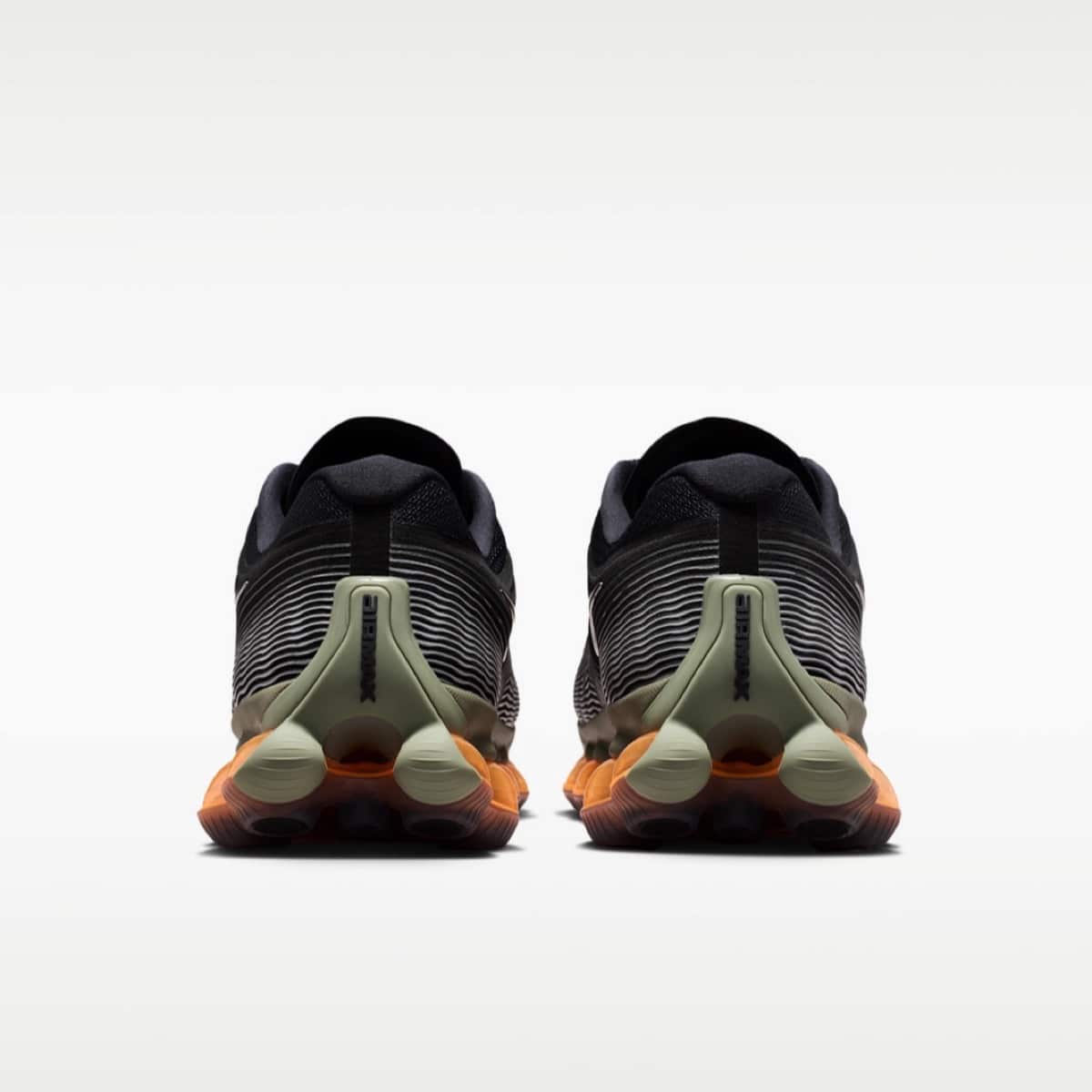 Nike Air Liquid Max Black Metallic IQ7635-002 6
