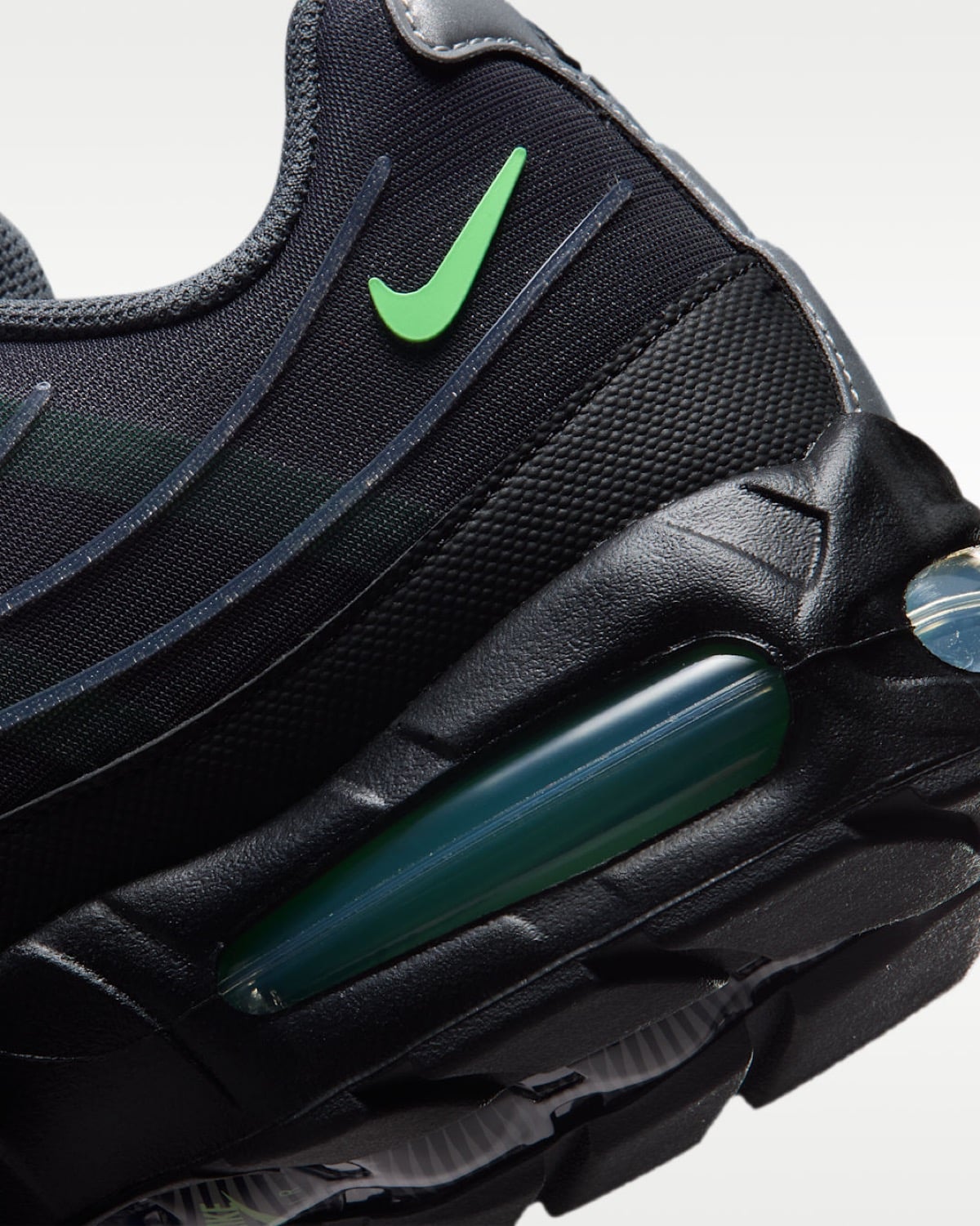 Nike Air Max 95 Tech Iron Grey Illusion Green IH7853-004 8