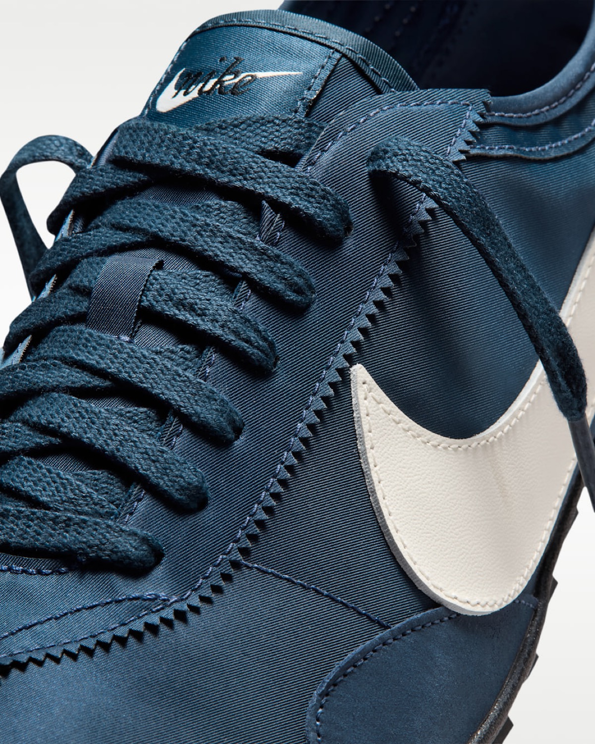 Nike Moon Shoe Midnight Navy IX3952-400 7