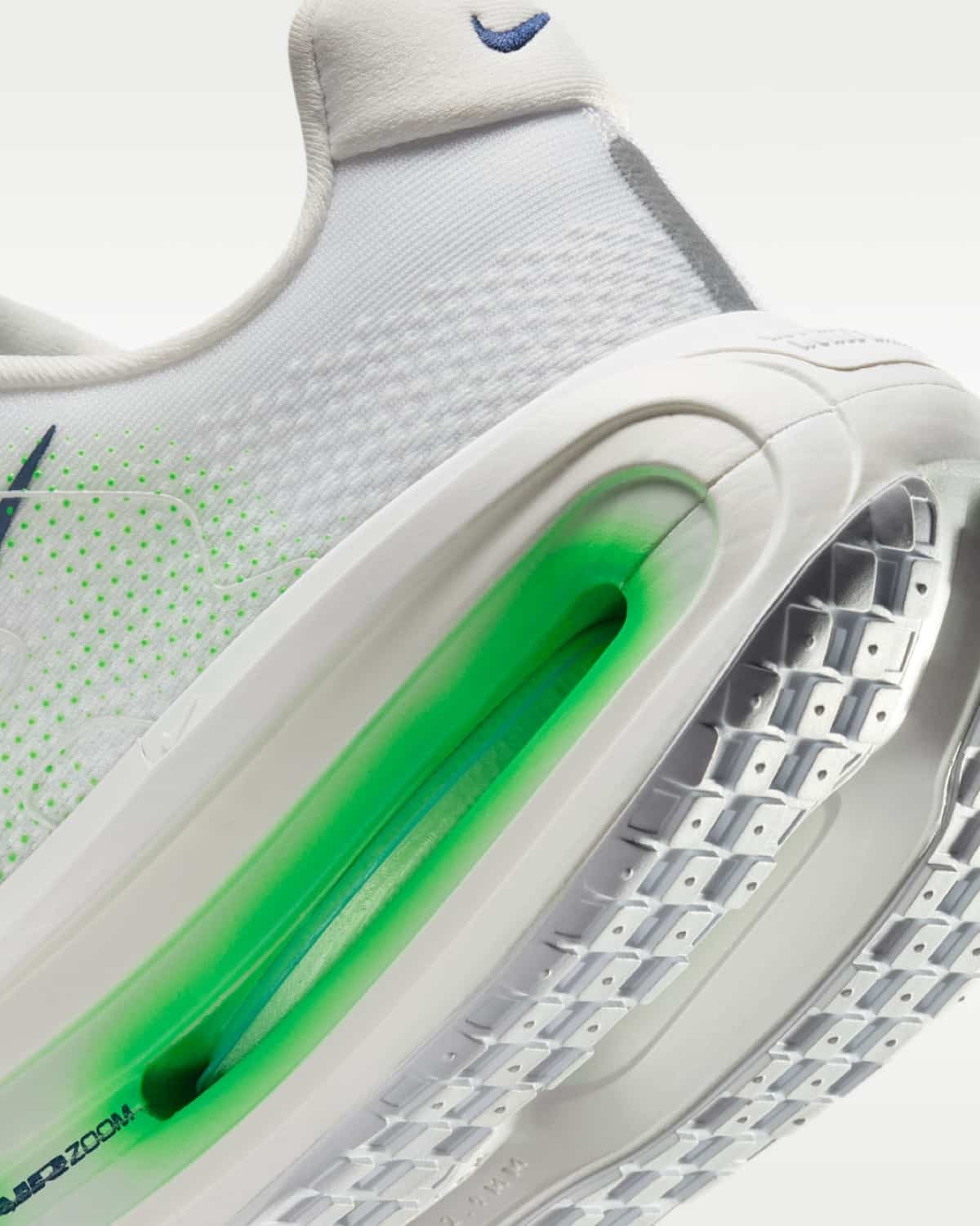 Nike Vomero Premium White Green Spark HQ2050-102 8