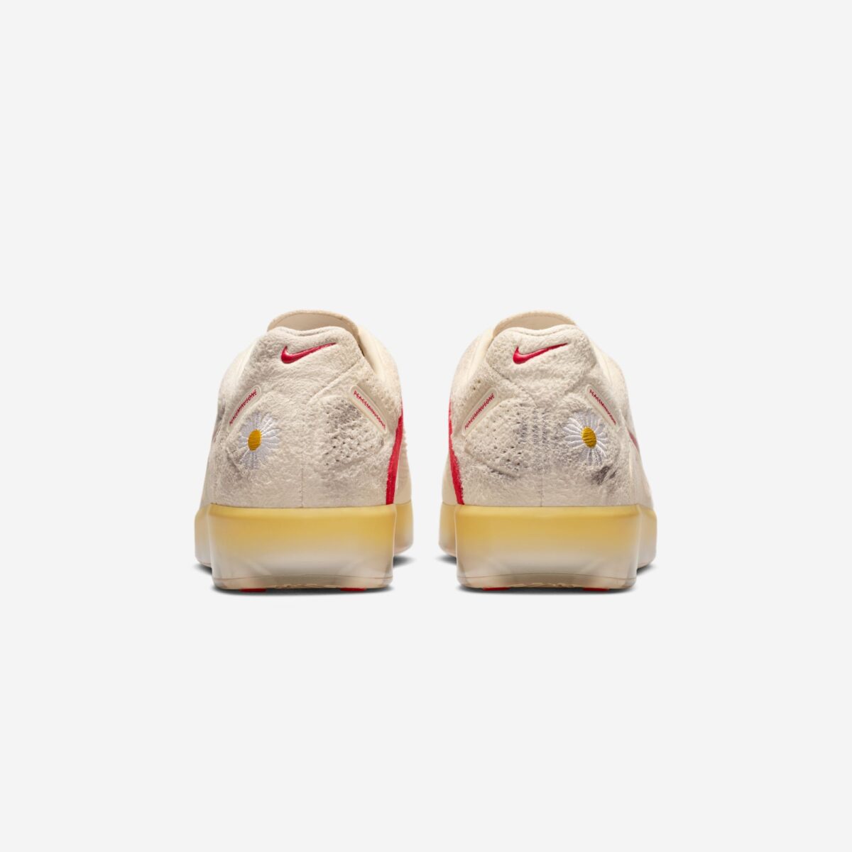 PEACEMINUSONE x Nike Cryoshot CTR360 Natural University Gold HQ1460-100 6