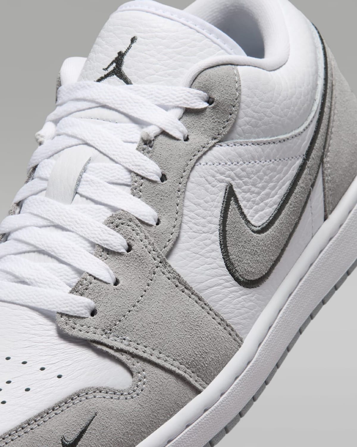 Air Jordan 1 Low Iron Grey Wolf Grey IX3959-100 7