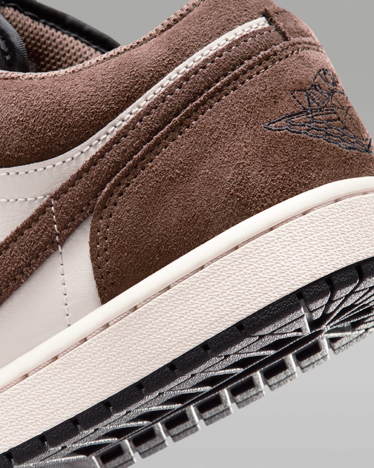 Air Jordan 1 Low Palomino 553558-200 8
