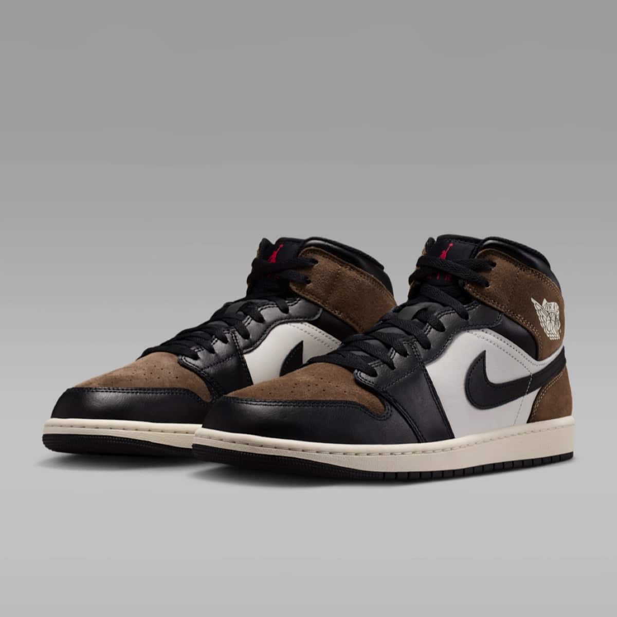 Air Jordan 1 Mid Palomino DQ8426-007 4