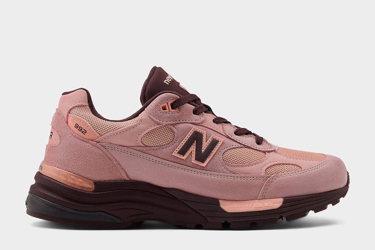 New Balance 992 „Pink Chalk” – pastelowa odsłona kultowego modelu