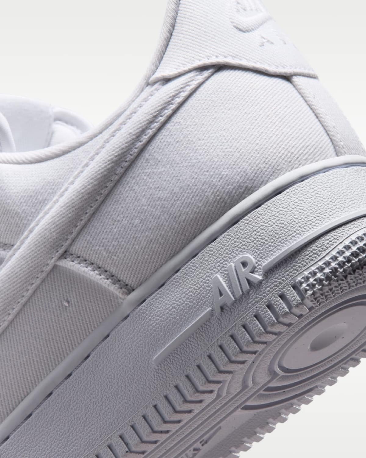 Nike Air Force 1 Low LV8 Triple White IM5751-100 8