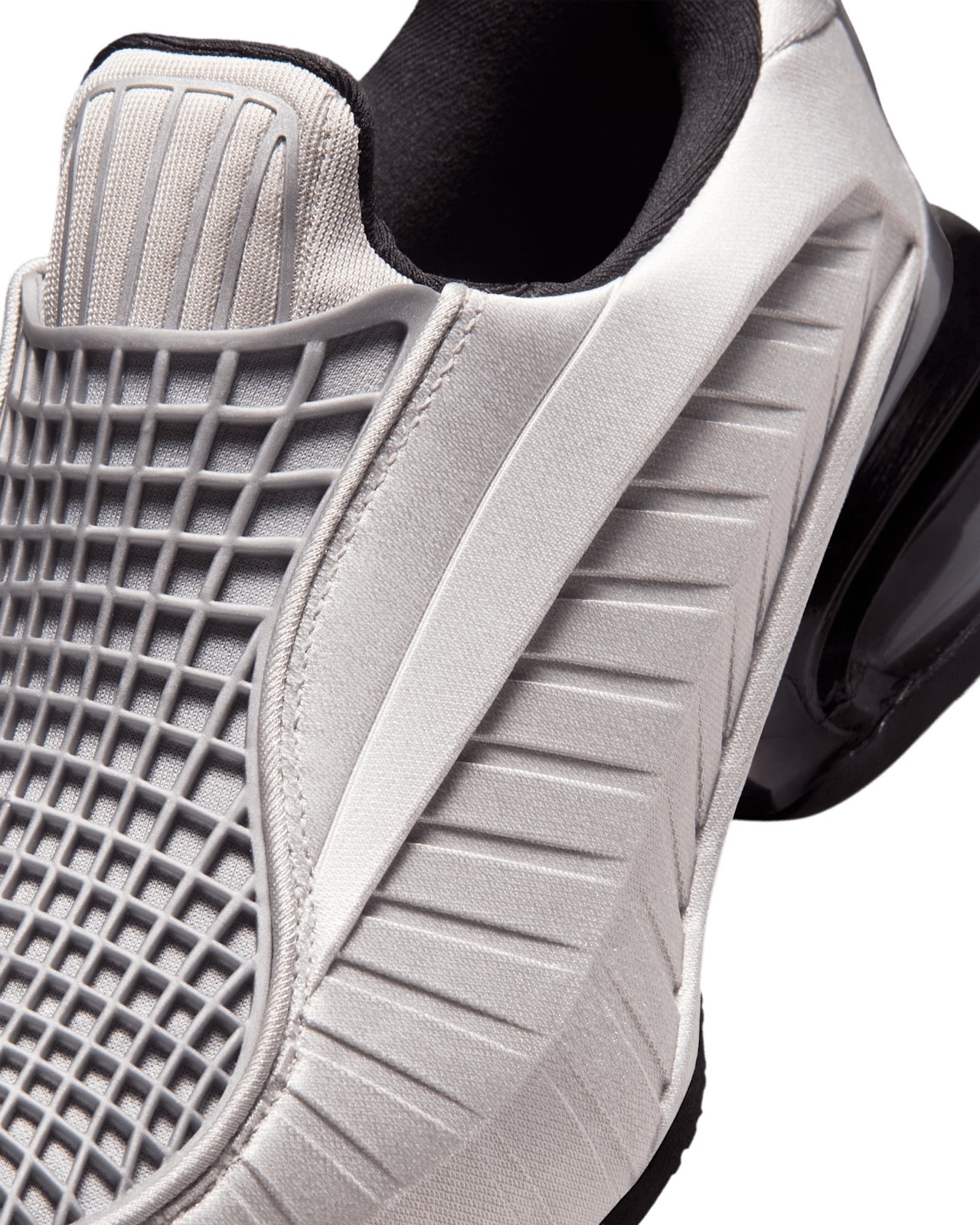 Nike Air Max Dolce Metallic Silver IB4527-001 7
