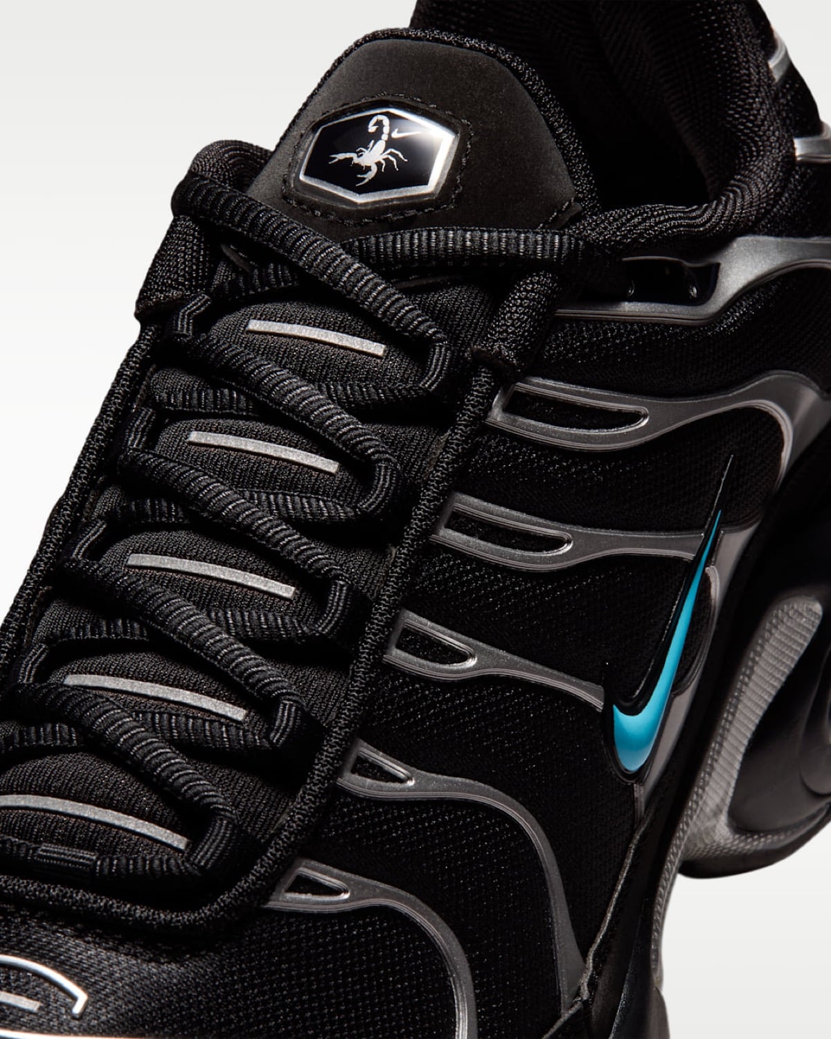 Nike Air Max Plus Scorpion IM9624-001 7
