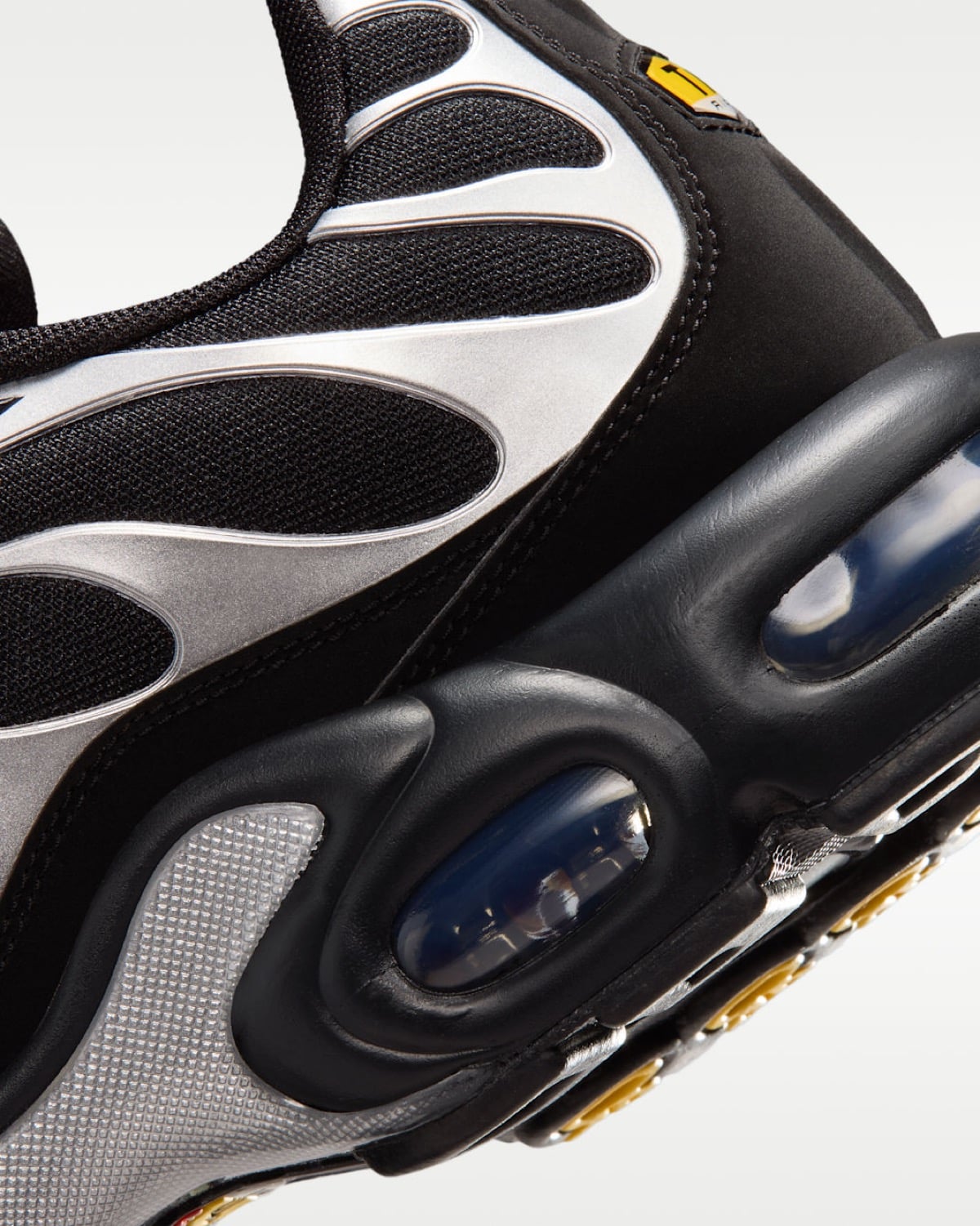 Nike Air Max Plus Scorpion IM9624-001 8