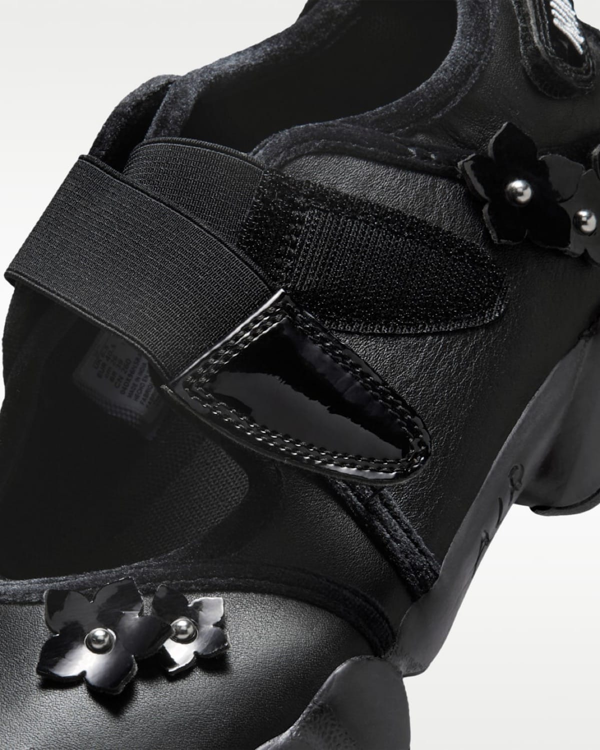 Nike Air Rift Black Flowers IV5682-001 7