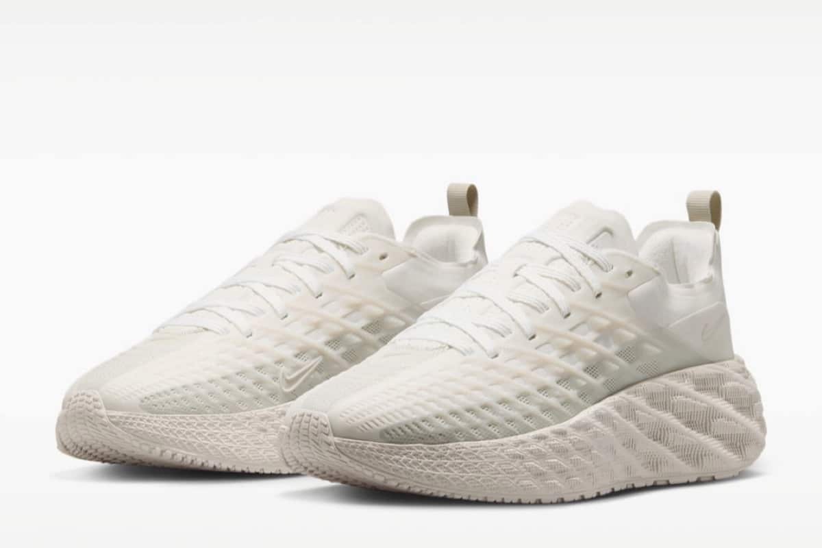 Nike Ava Edge – miejska geometria w jasnym wydaniu „Summit White”