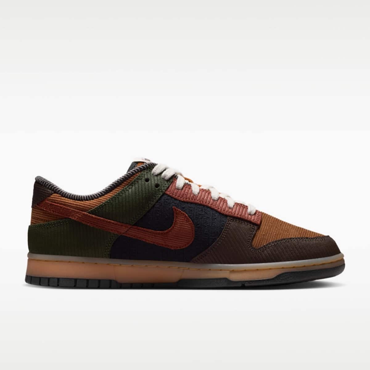 Nike Dunk Low Retro Premium Light British Tan Corduroy IB7746-201 3