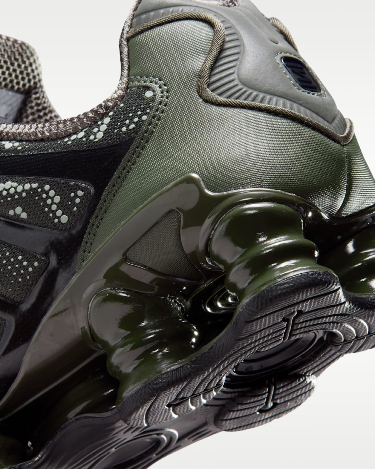 Nike Shox TL Newsprint IM4687-001 8