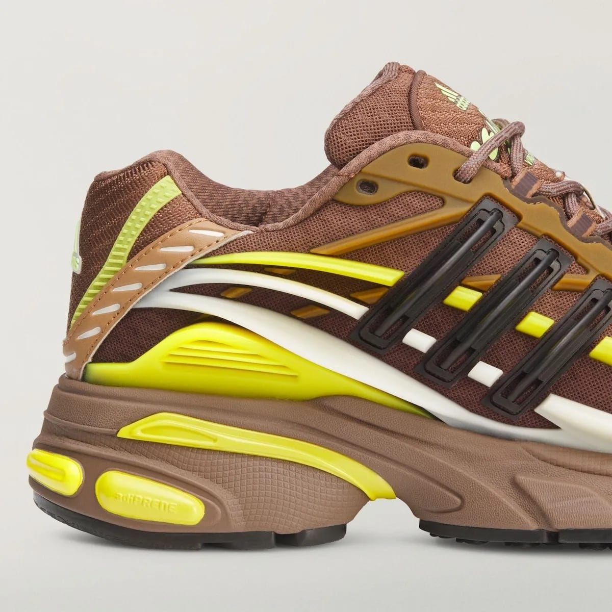 Pharrell Williams x adidas Adistar Jellyfish Auburn Timber KK2889 7