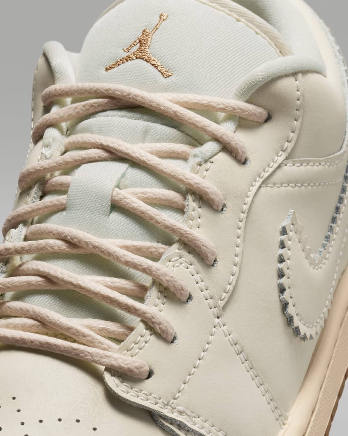 Air Jordan 1 Low Brogue IO0759-100 7