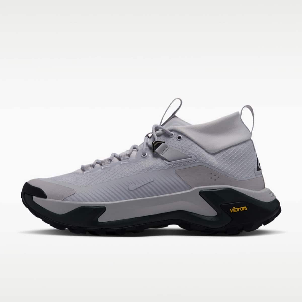 Nike ACG Zegama Hike Photon Dust IO7854-001 2