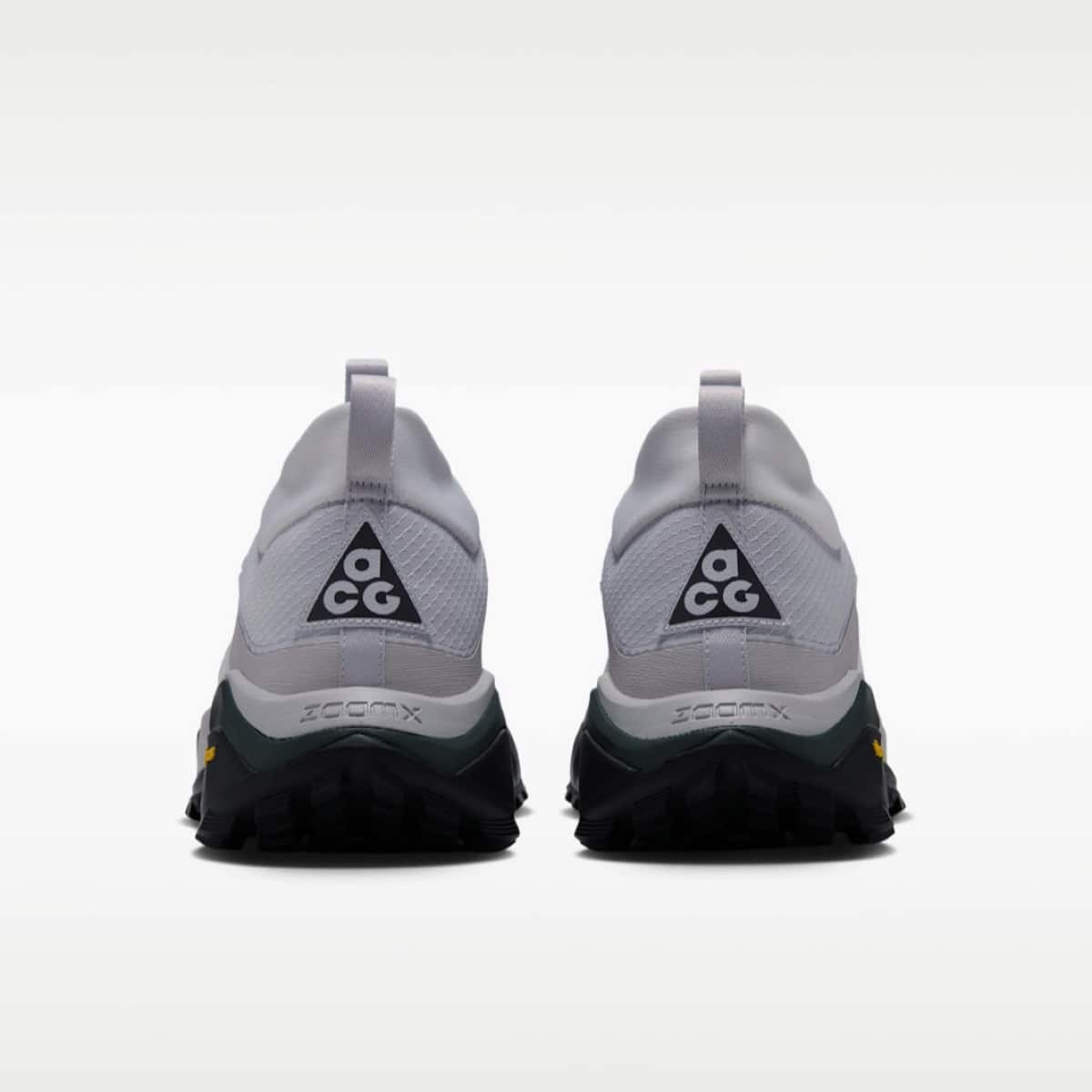 Nike ACG Zegama Hike Photon Dust IO7854-001 6