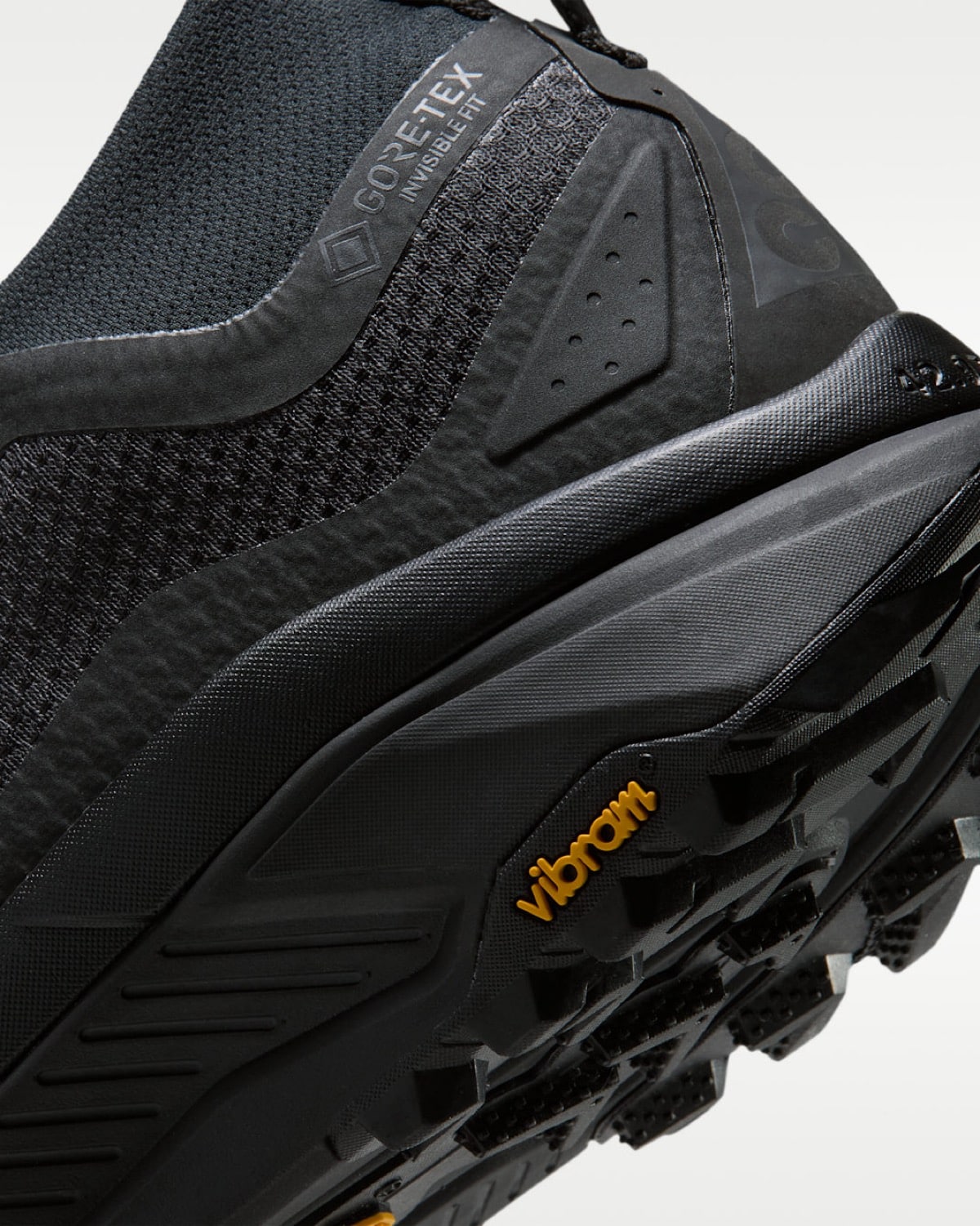 Nike ACG Zegama Trail GORE-TEX All Black IO7932-002 8