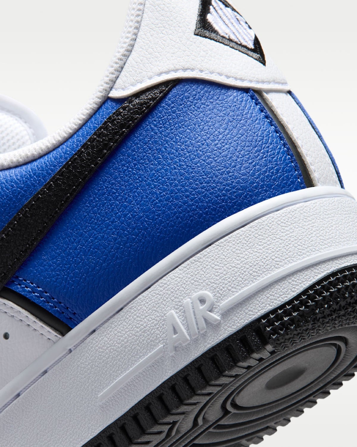 Nike Air Force 1 Low LV8 Old Royal White IM5752-400 8