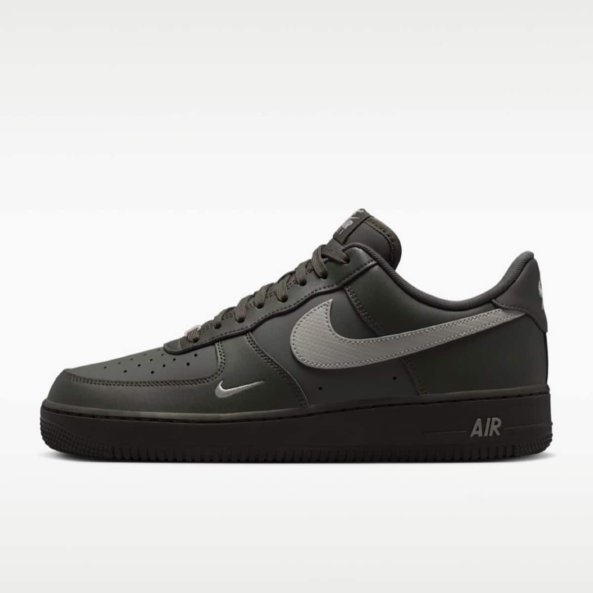 Nike Air Force 1 Low Newsprint IV5732-001 2