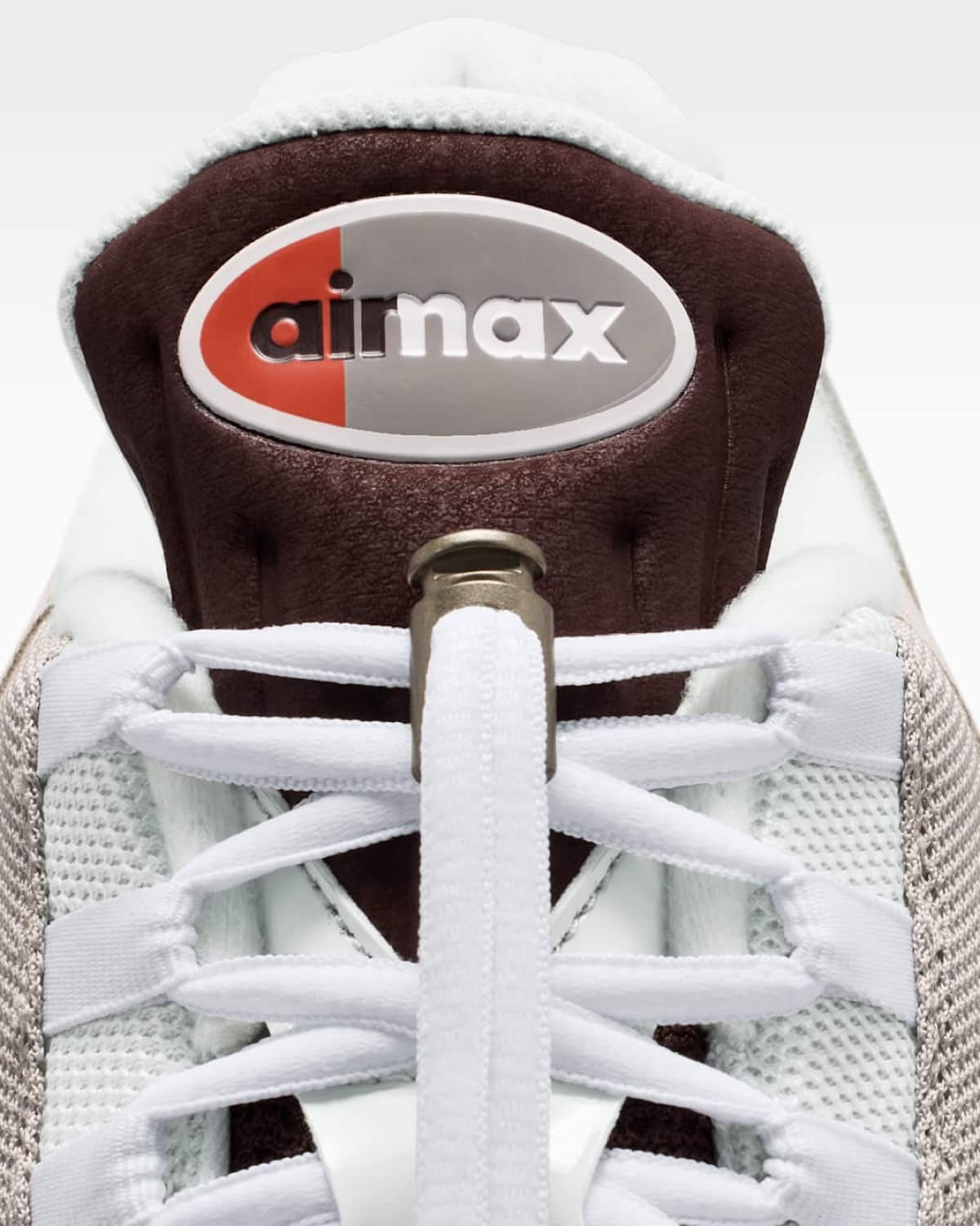 Nike Air Max 95 SE Mystic Dates IW1241-100 9