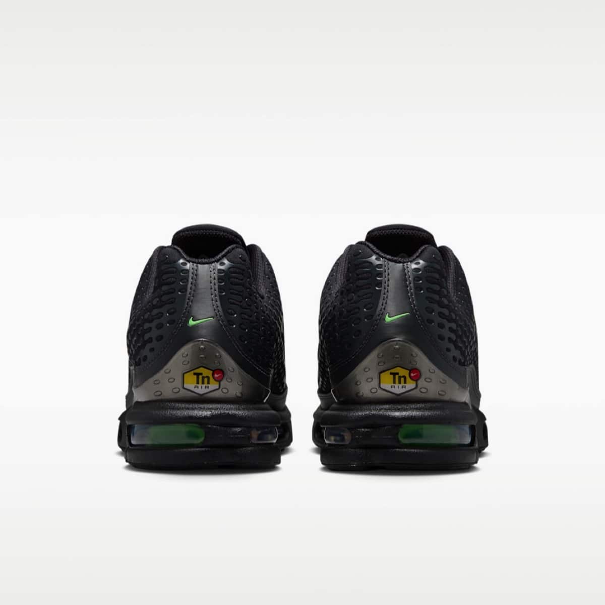 Nike Air Max Plus 7 Black Illusion Green HQ2197-004 6