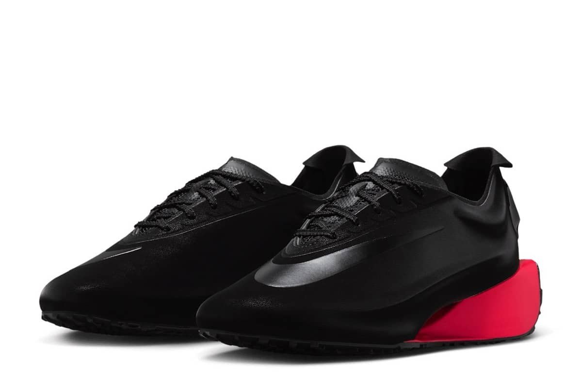 Nike First Sight Noir „Black / Bright Crimson” – bieżnia spotyka modowy loafer