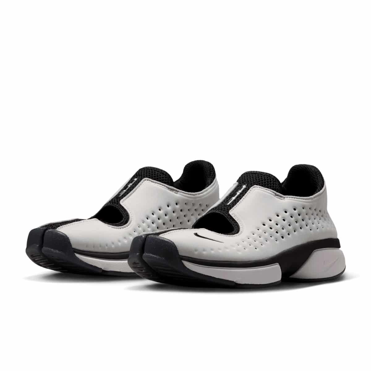 Nike Rift 2 Black Metallic Silver IQ8006-003 4