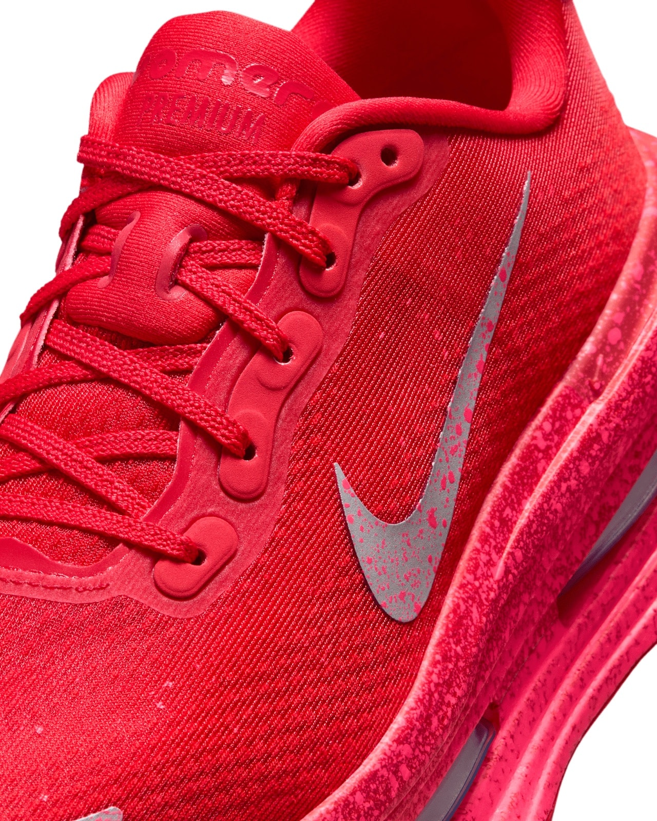 Nike Vomero Premium University Red Hyper Pink IU2827-600 7
