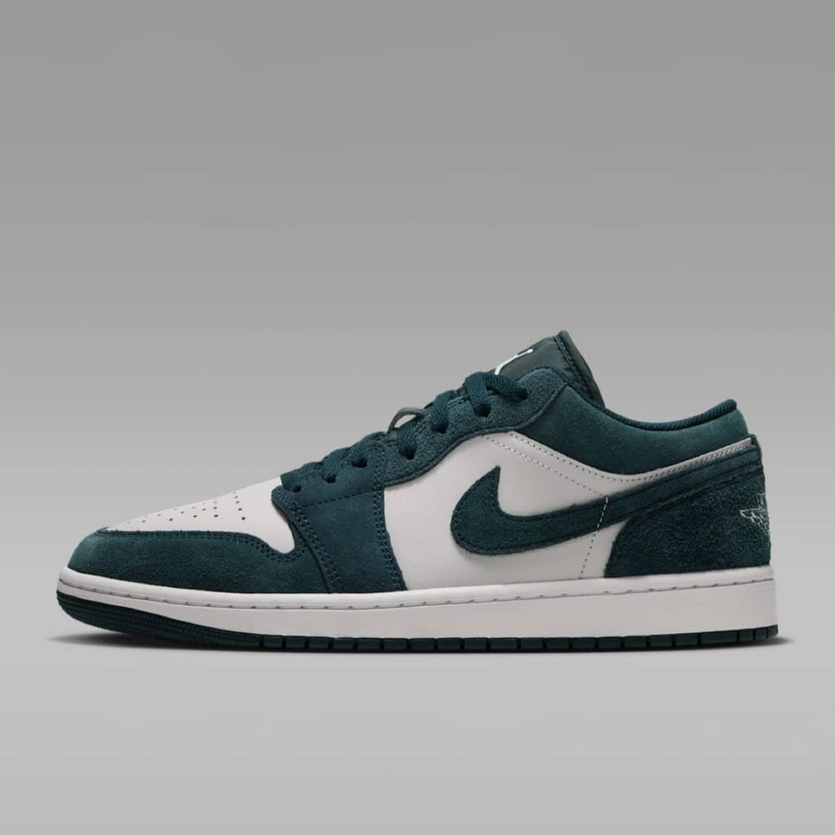 Air Jordan 1 Low Midnight Spruce 553558-303 2
