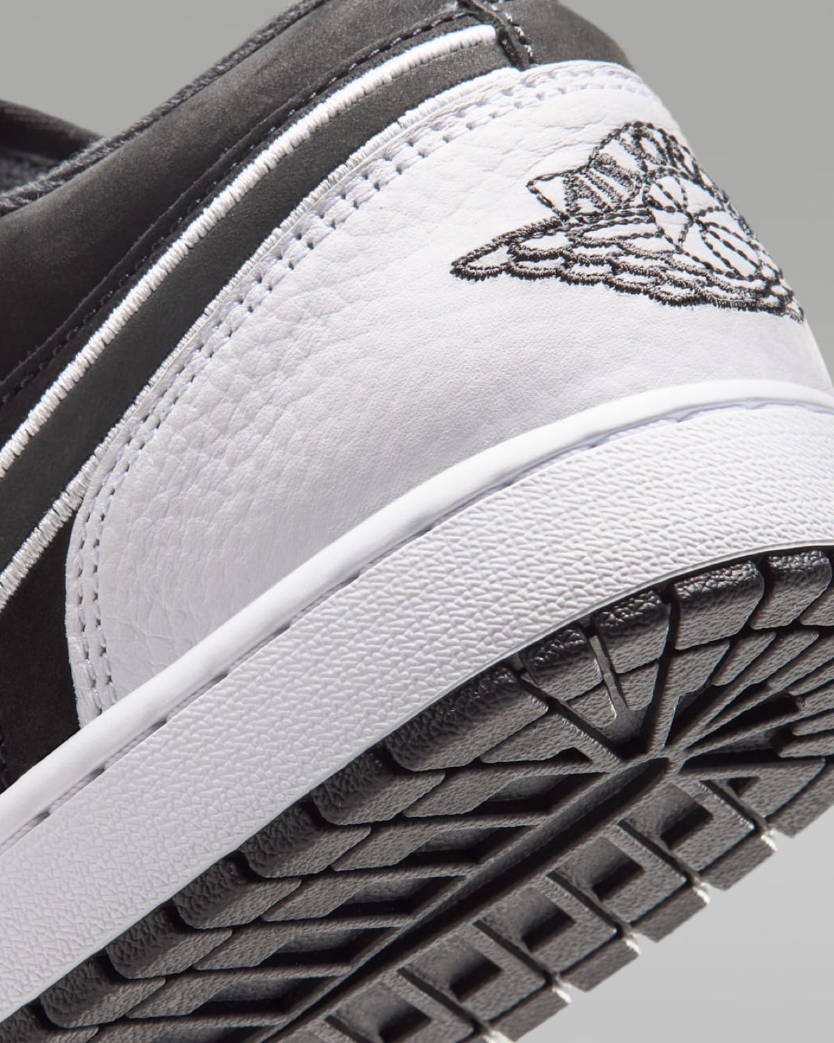 Air Jordan 1 Low Suede Black White IX6983-001 8