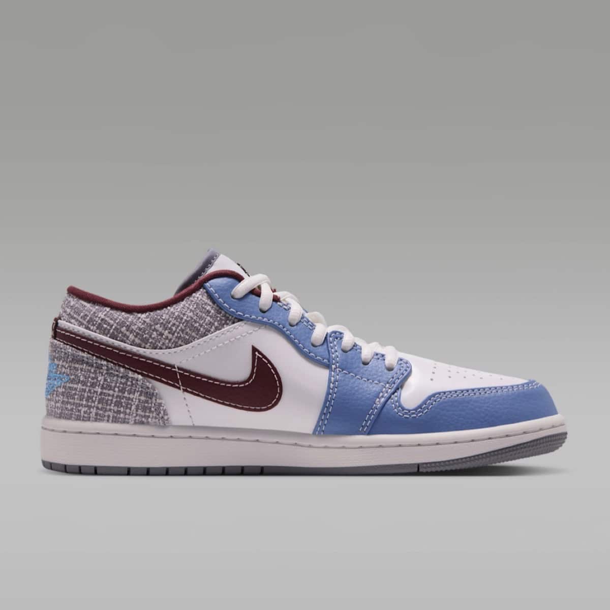 Air Jordan 1 Low Summit White Work Blue IZ6154-121 3