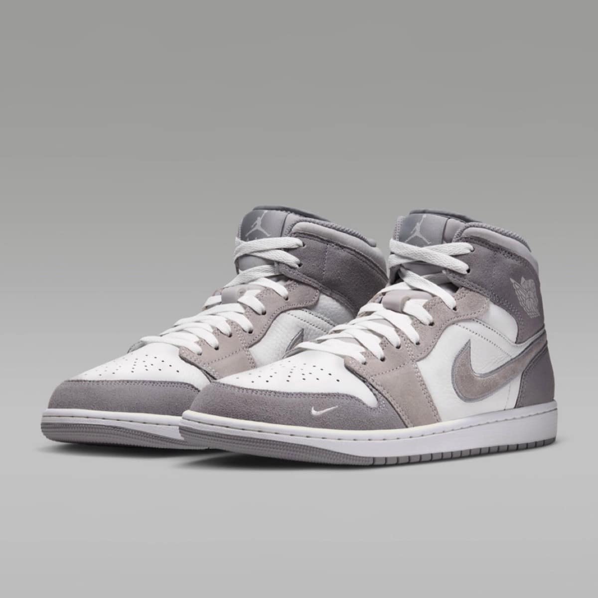 Air Jordan 1 Mid Summit White Wolf Grey IX6984-121 4