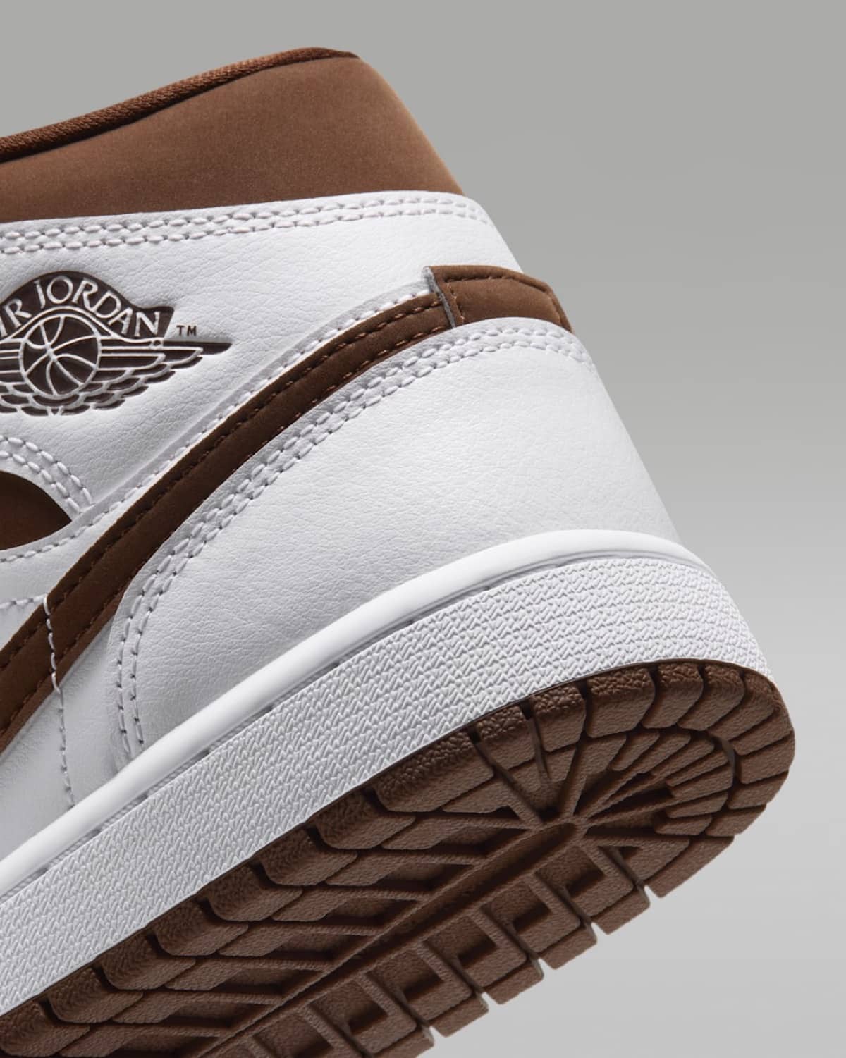 Air Jordan 1 Mid White Cacao Wow BQ6472-125 8