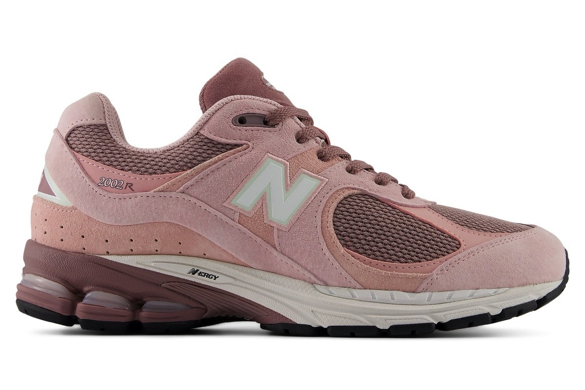 New Balance 2002R – nowa różowa kolorystyka popularnej serii