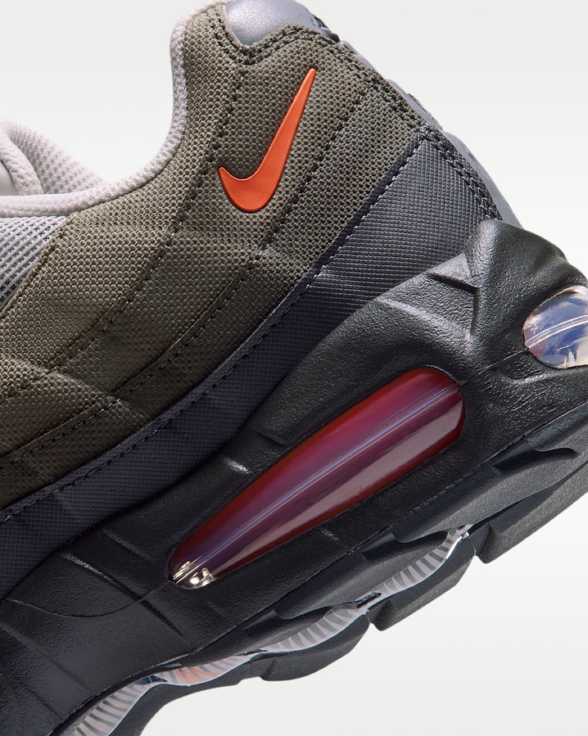 Nike Air Max 95 Light Bone Safety Orange IQ7128-003 8