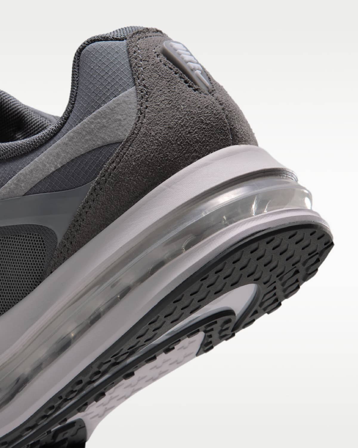 Nike Air Max Metro Smoke Grey IW4935-005 8