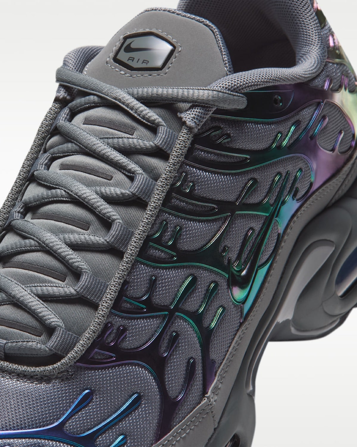 Nike Air Max Plus Oil Slick Smoke Grey IH7960-002 7