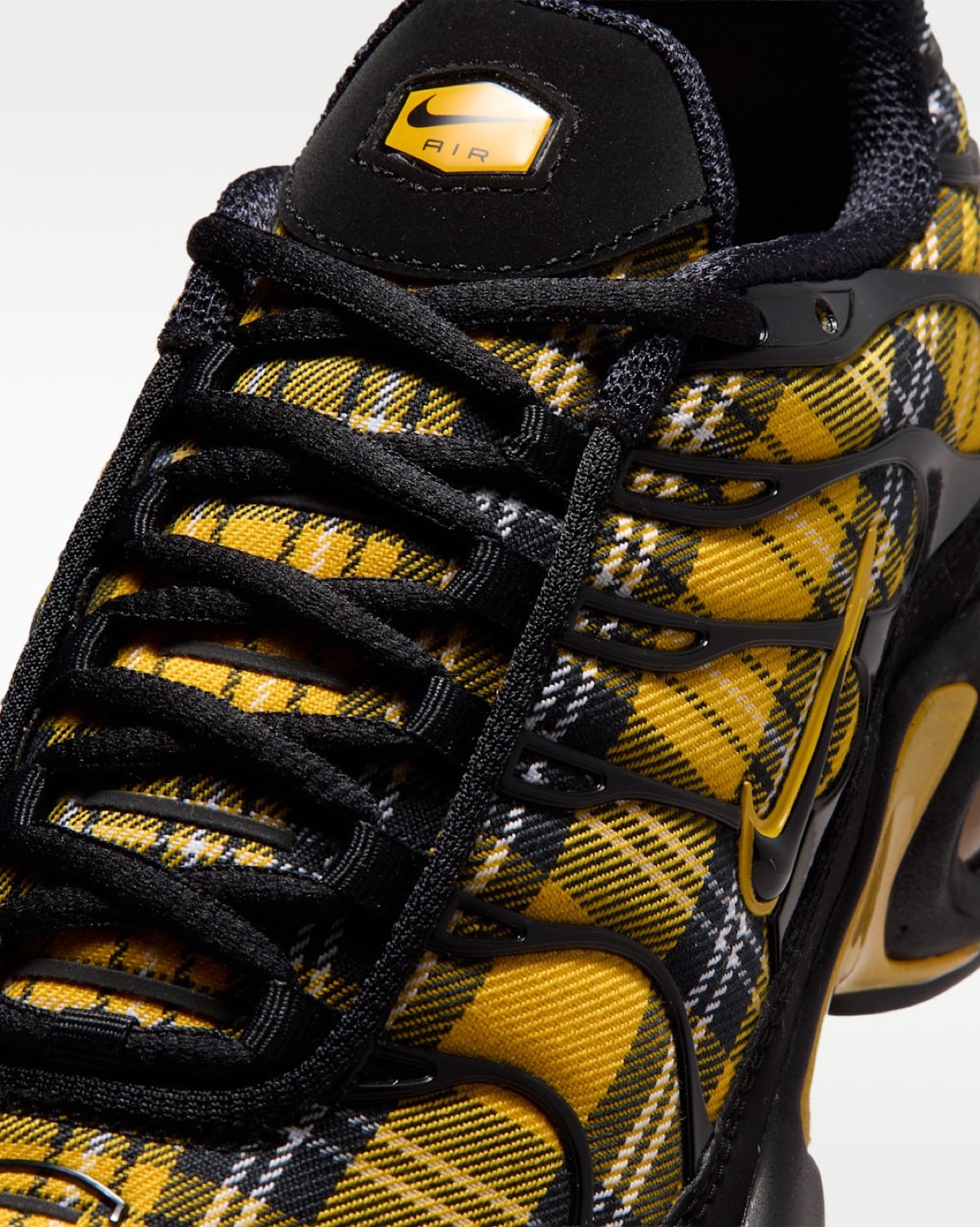 Nike Air Max Plus Yellow Plaid IR5731-001 7