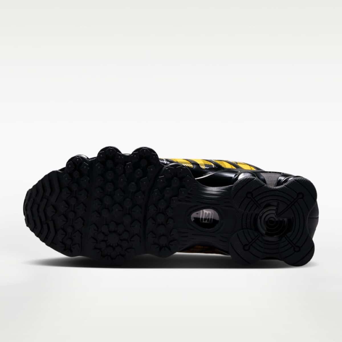 Nike Shox TL Yellow Plaid IM5167-001 1