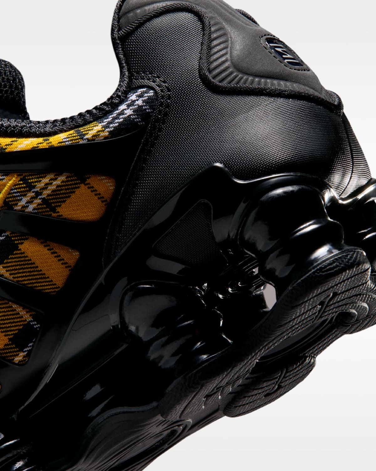 Nike Shox TL Yellow Plaid IM5167-001 8