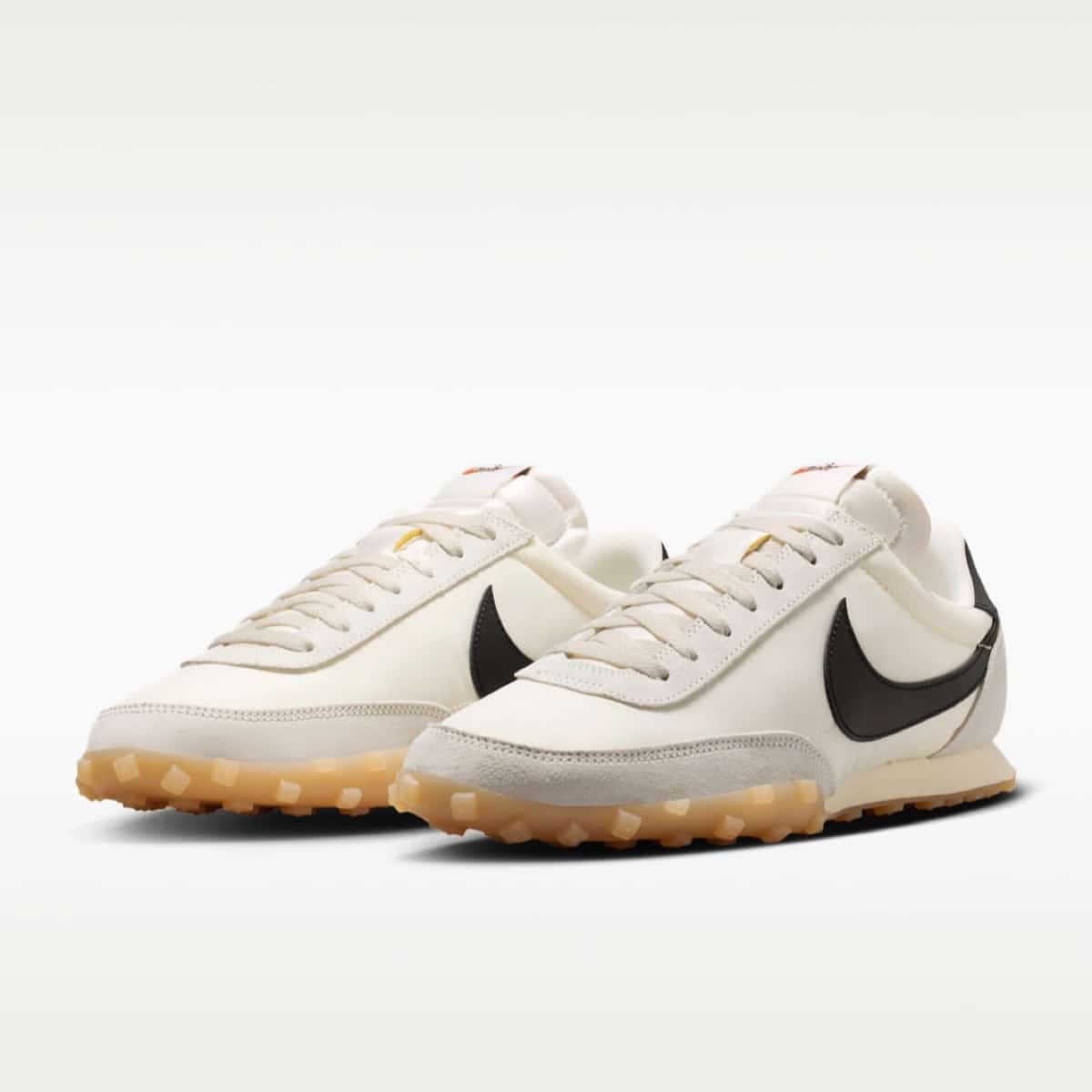 Nike Waffle Racer Sail Coconut Milk Black IM8658-101 4