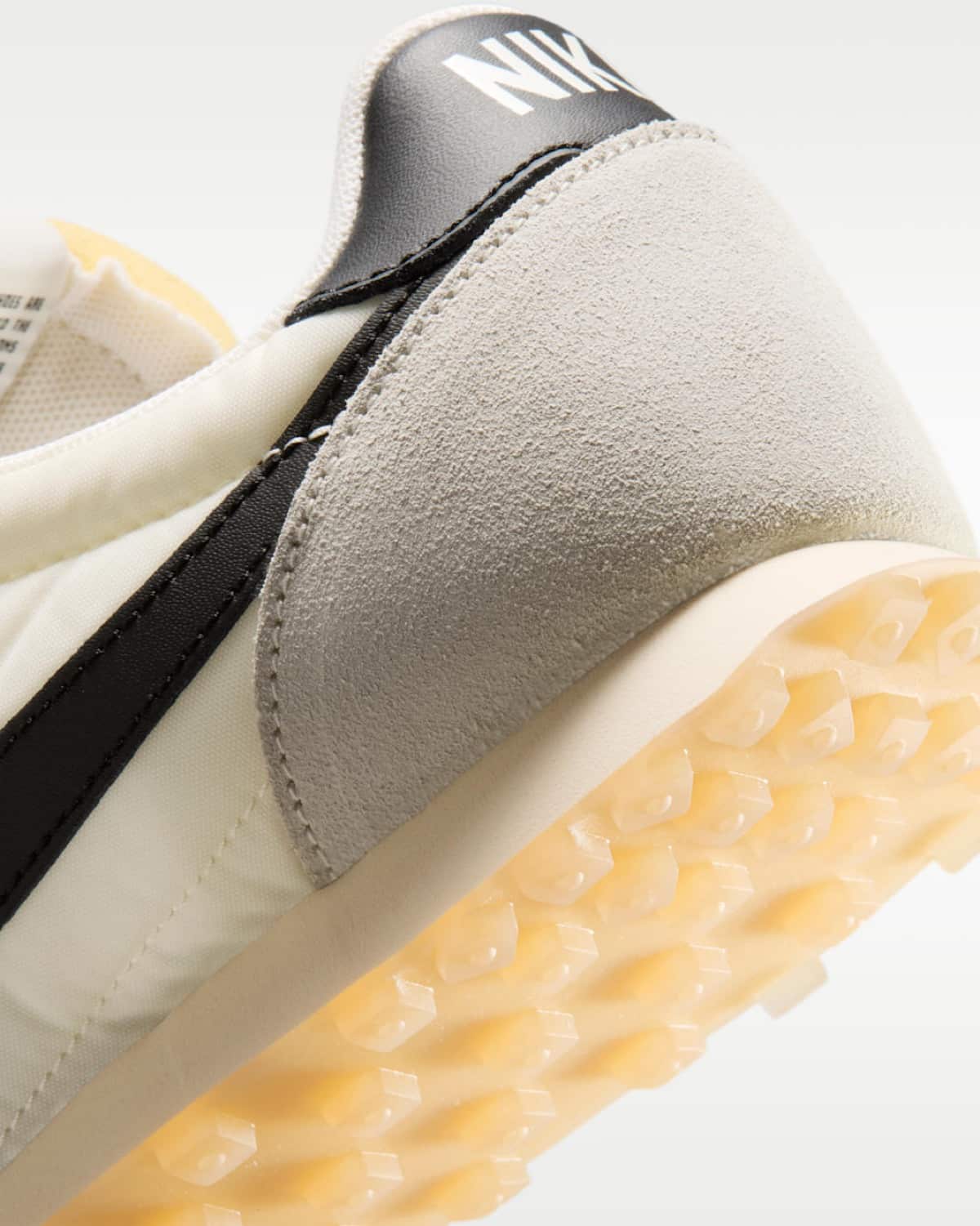 Nike Waffle Racer Sail Coconut Milk Black IM8658-101 8